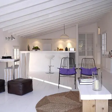 Montision Apartment *